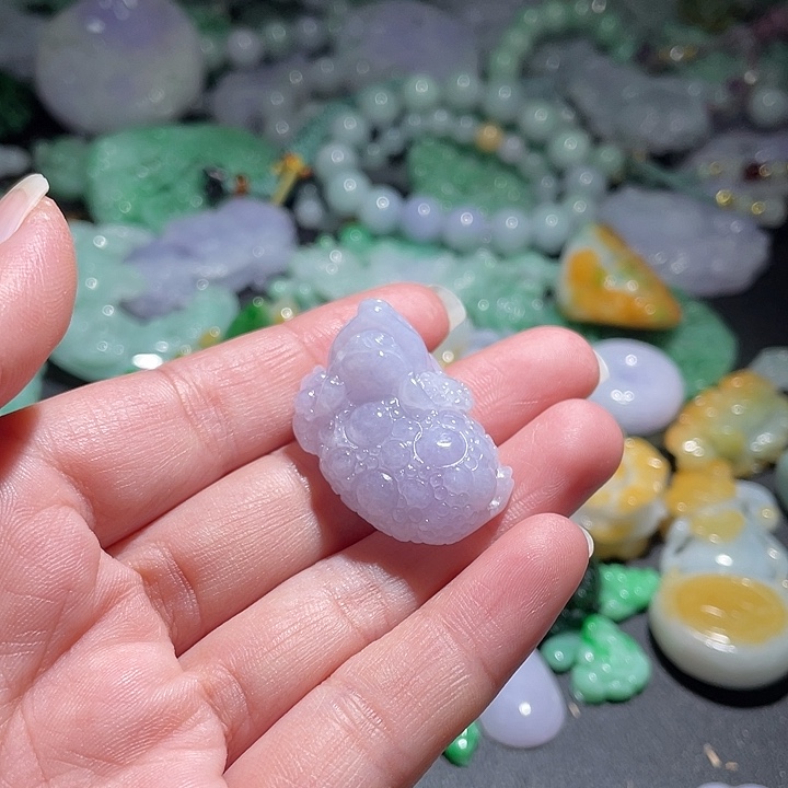 颈饰未镶嵌翡翠天