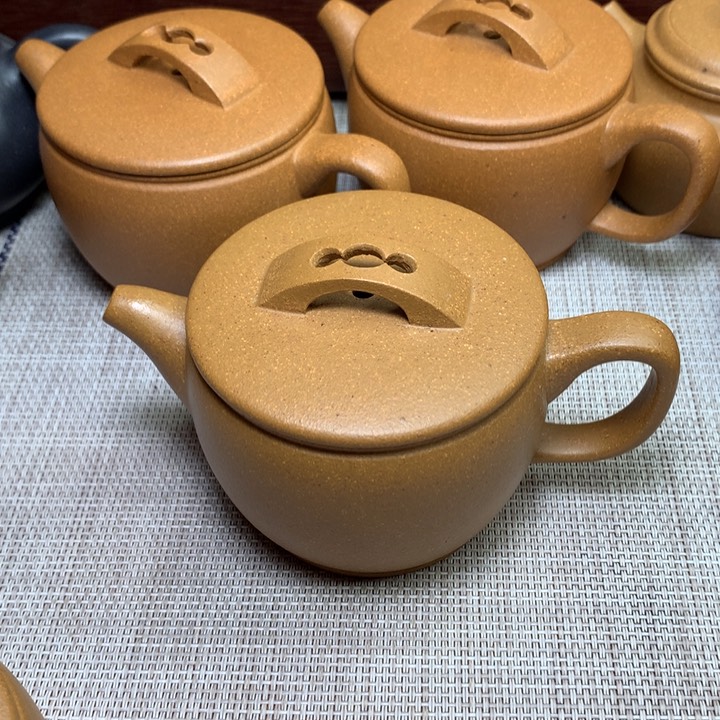 茶壶紫砂用*波瑕疵230CC左右