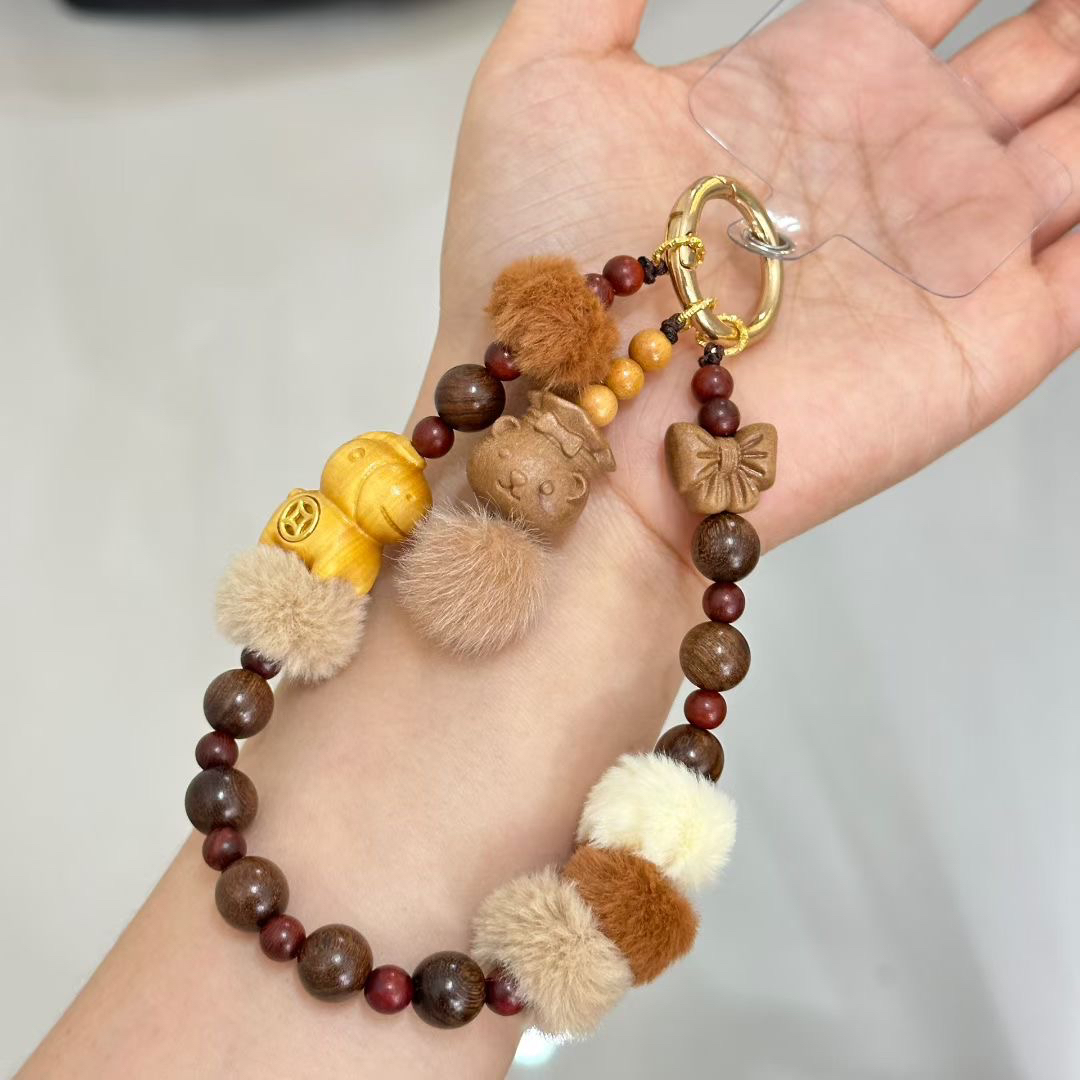 新款原创美拉德色系菩提小熊手机挂链可爱风挂件装饰