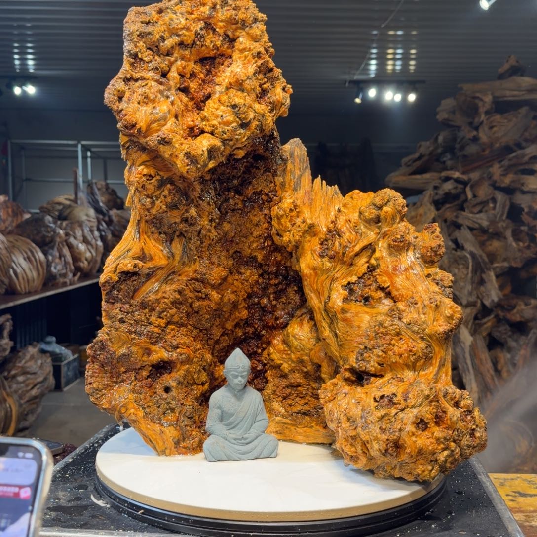 山***）木王一刀琥珀木摆件38