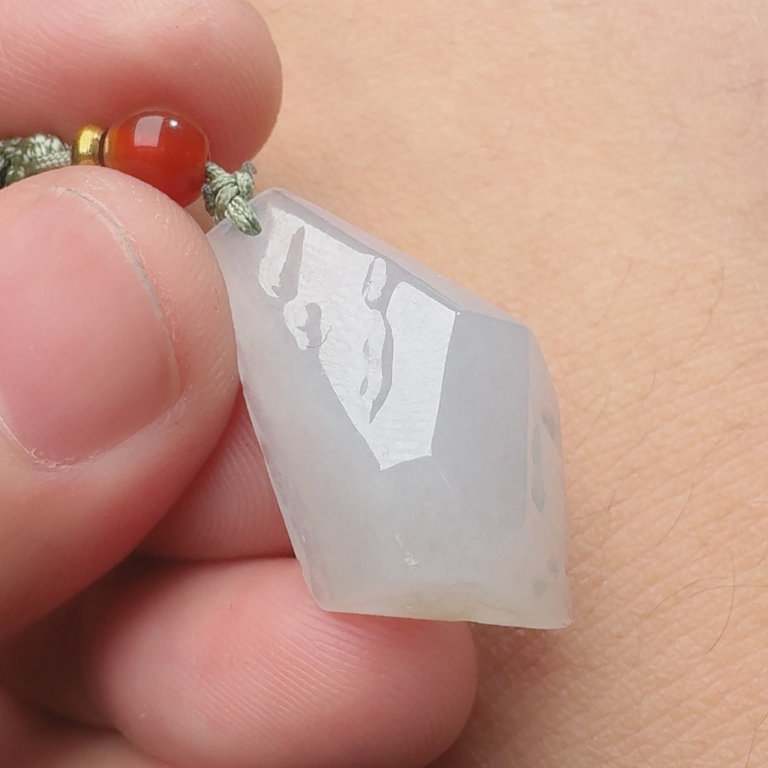 翡翠颈饰未镶嵌天然缅甸翡翠A货随形吊坠