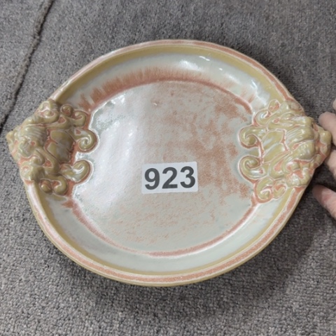 泥塑盘子一只全品陶瓷