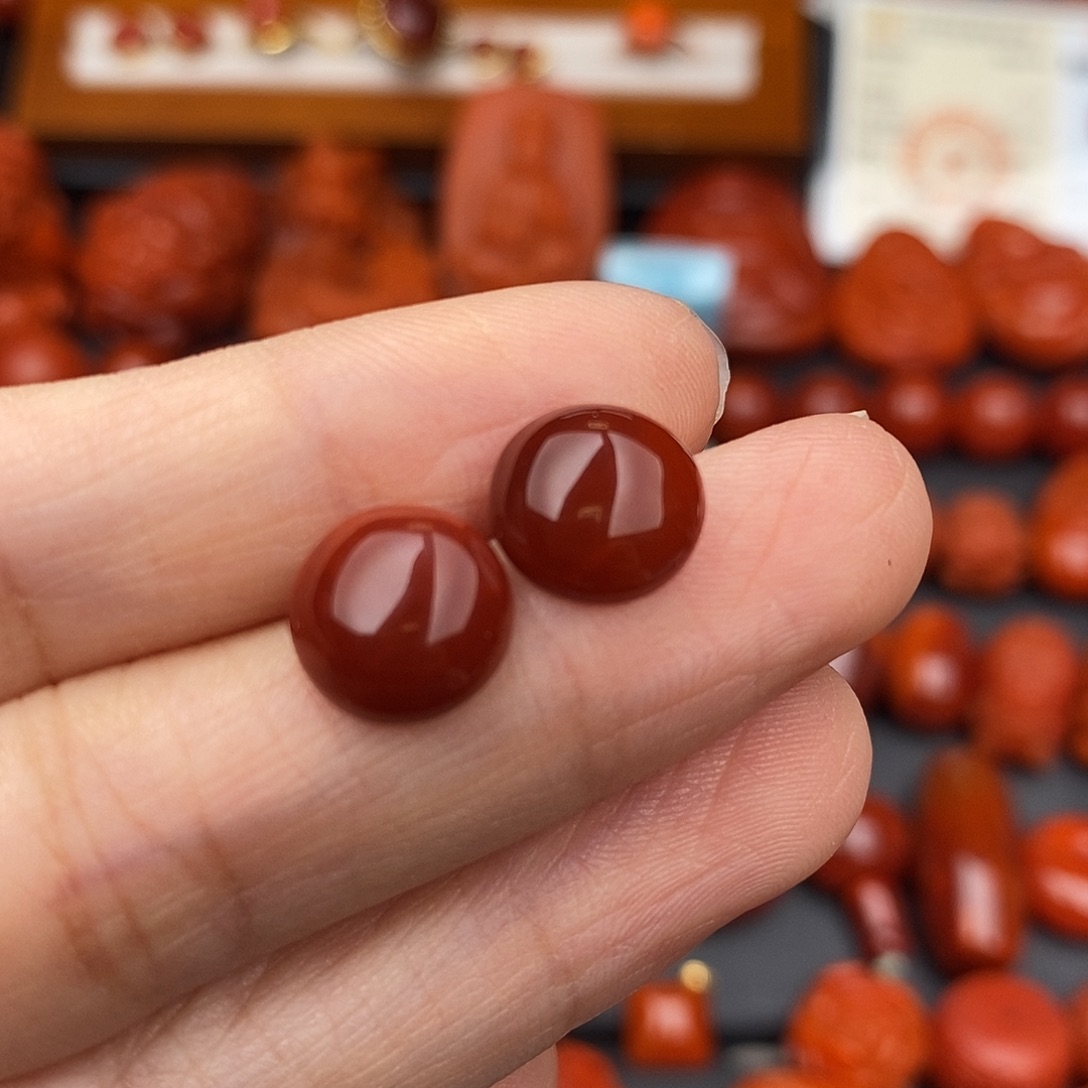 南红玛瑙四川凉山瓦西牛血红裸石未镶嵌