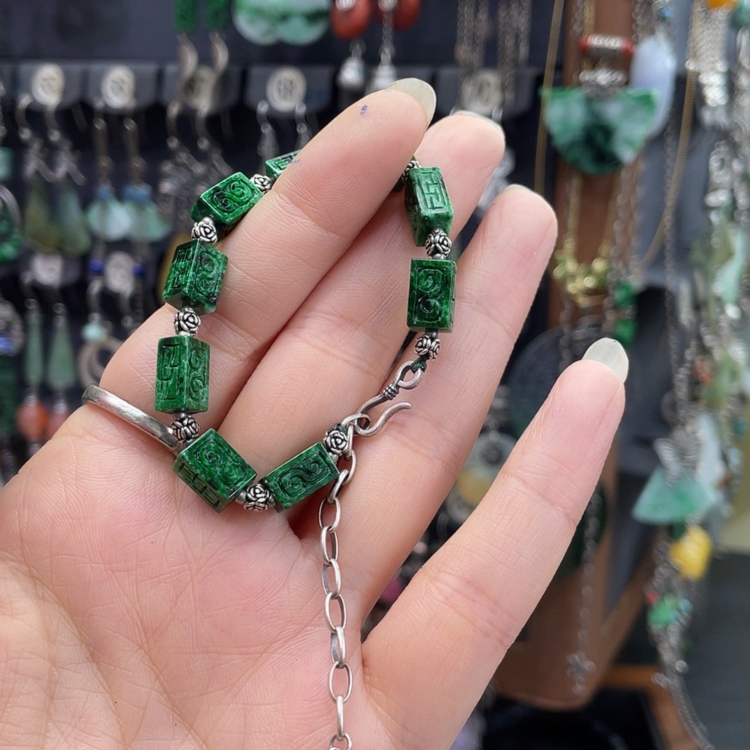 咪***咪翡翠银S925镶嵌耳饰574yhhhh