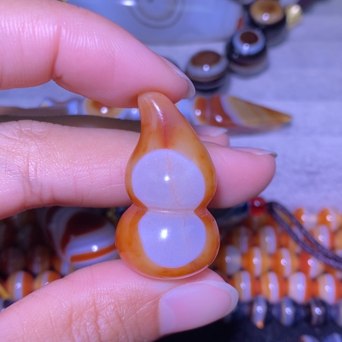 玛瑙/玉髓未镶嵌颈饰