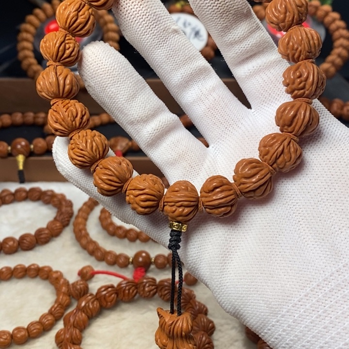 桃核吊坠秦岭龙纹