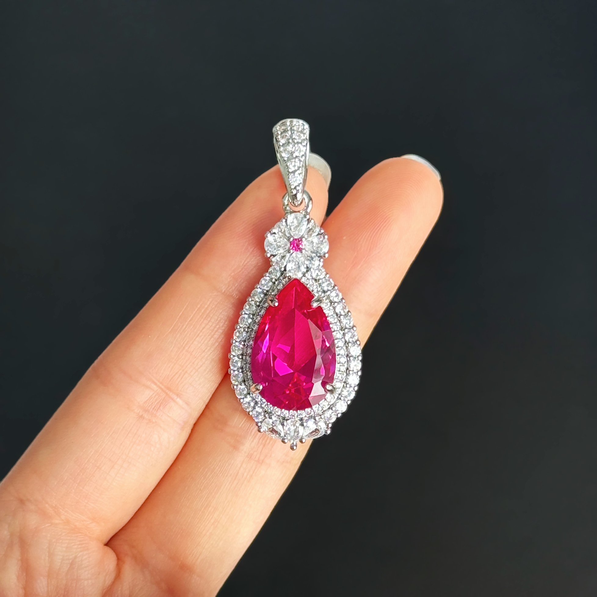 蓝宝石典藏轻奢粉色-蓝宝石-高精切宝石吊坠YA-814