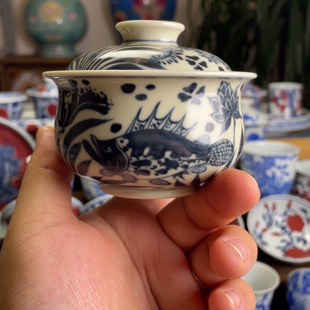 二号釉鱼藻纹盖碗微瑕