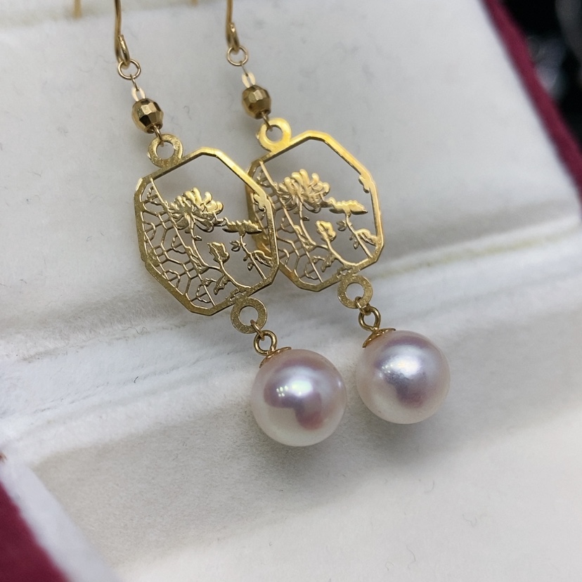 【闪购商品】海水珍珠耳饰18K金镶嵌7m m