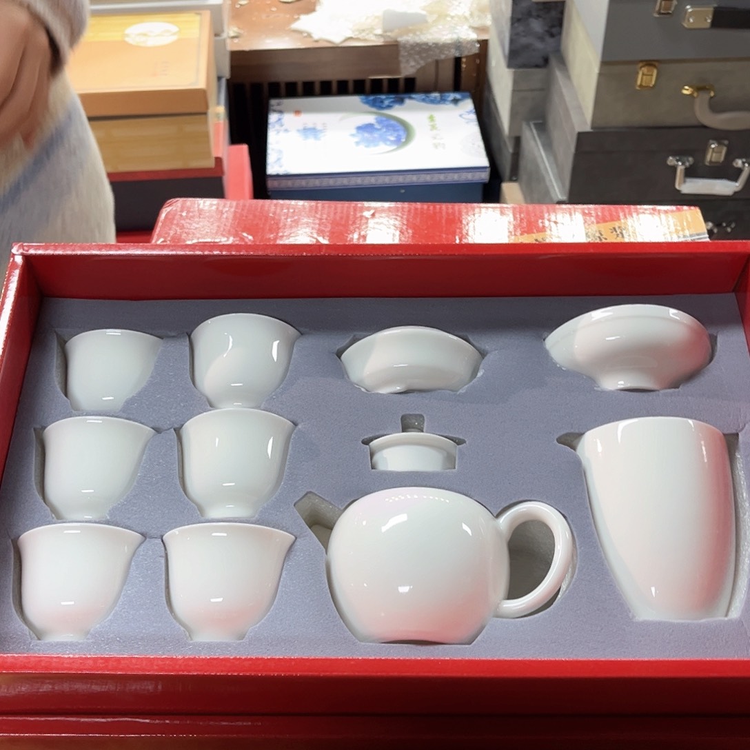 茶具套装摆件等等