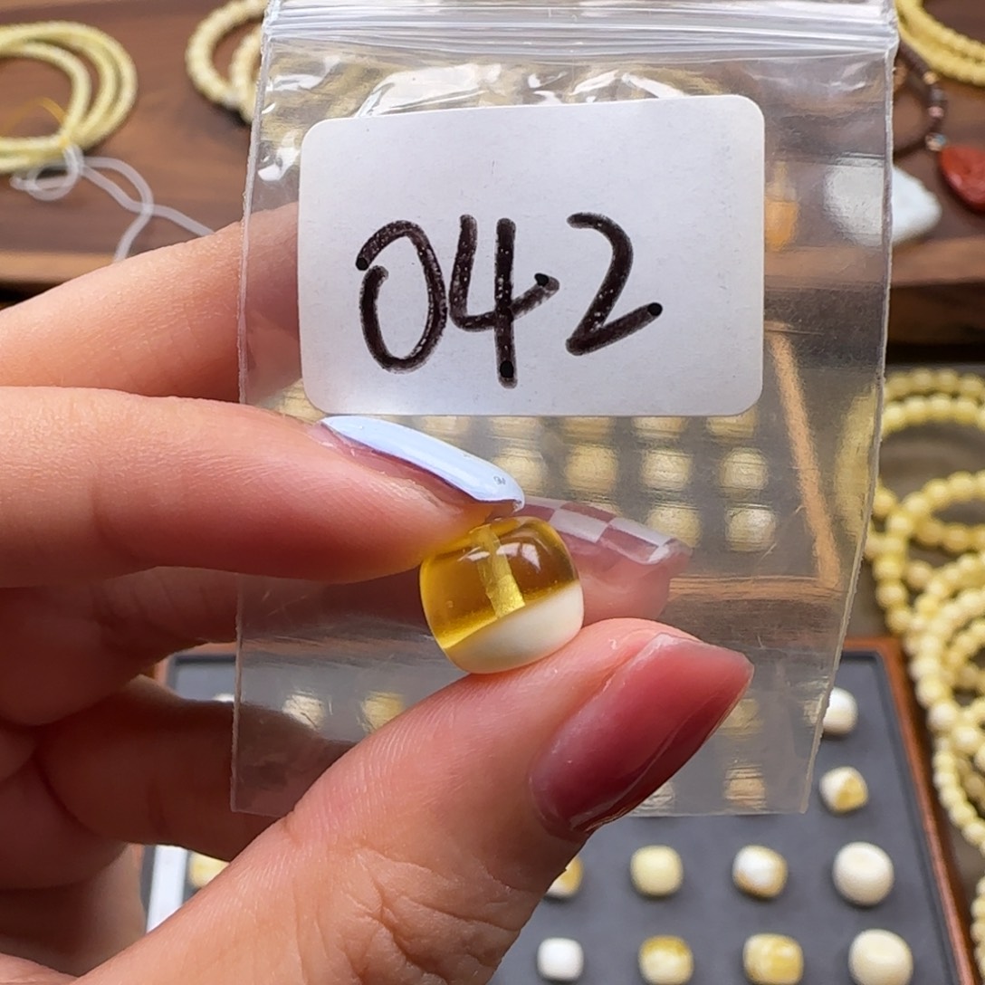 琥珀未镶嵌珠宝奇石9.8mm