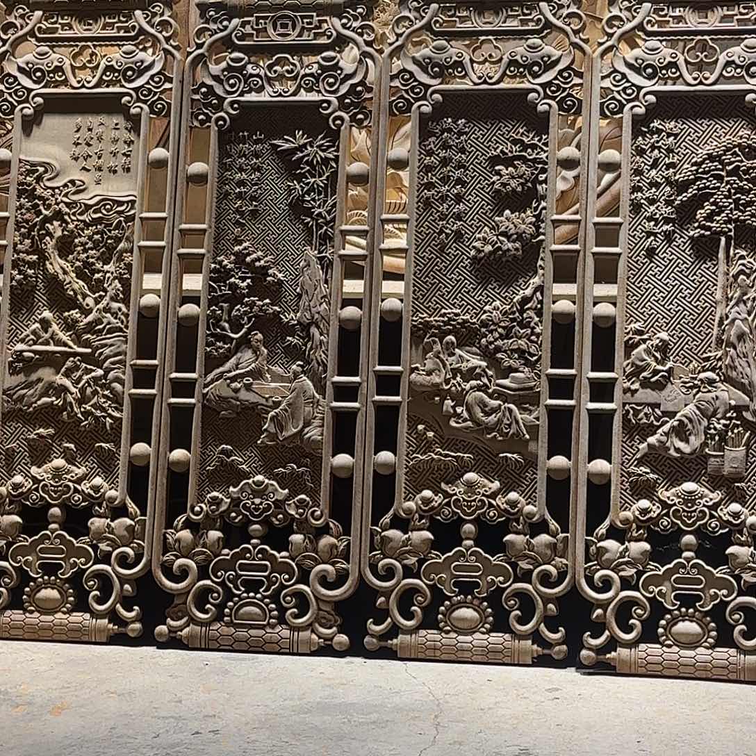 陈***志木（非红木类）我们的目标是成为一