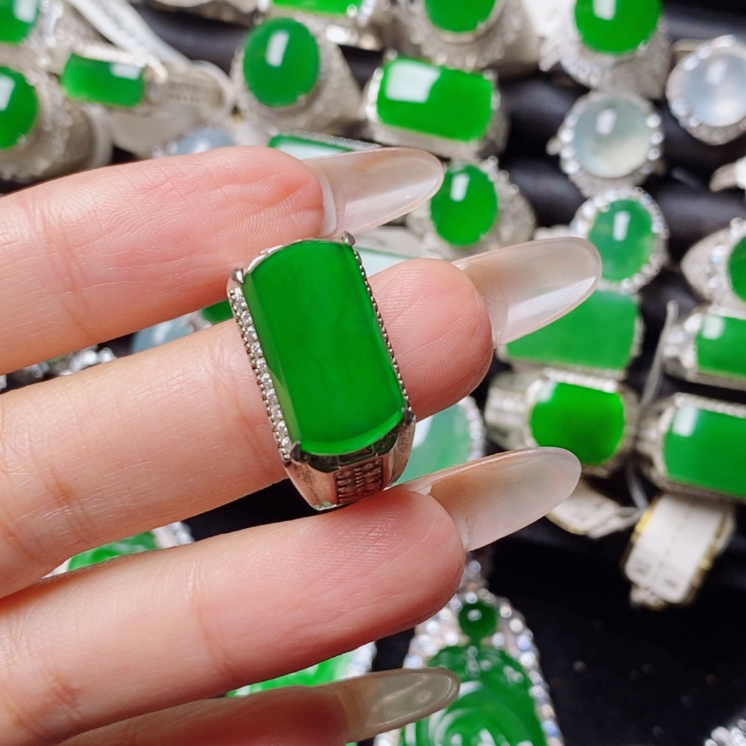 未镶嵌戒指翡翠天然翡翠正品