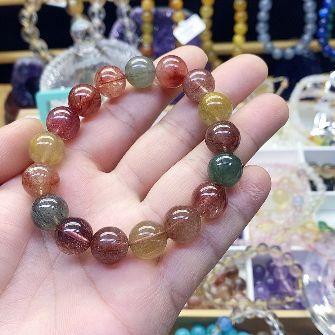 水晶手链未镶嵌七****?