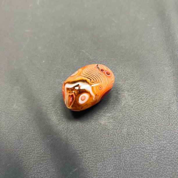 起点玛瑙精品七彩缠丝玛瑙小石头小奇石玩具观赏石鱼缸石造景石