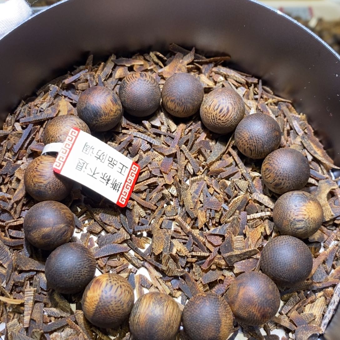 强***。沉香手串沉香手串单圈14