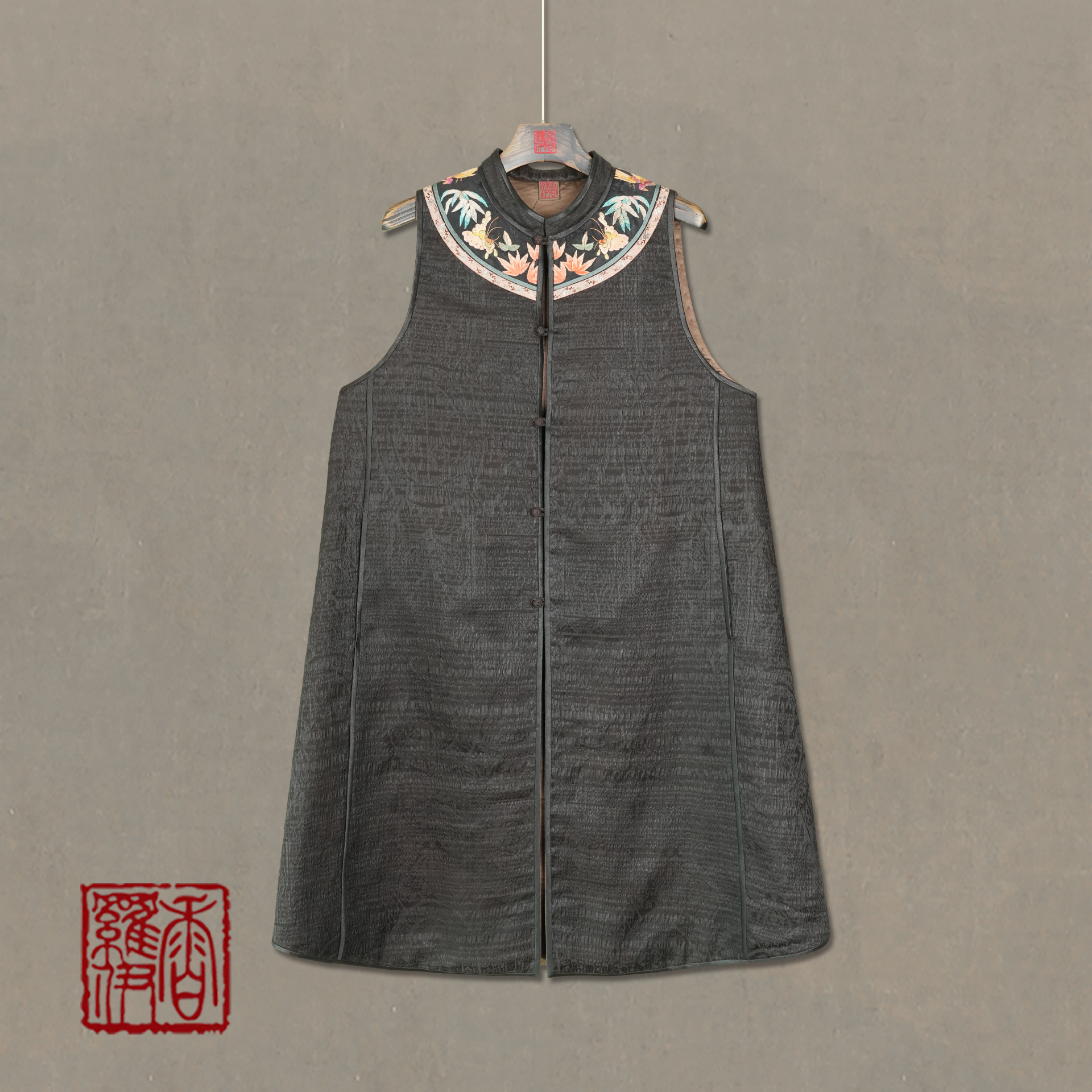 【墨绣栖云】传统中式汉服绣花马夹