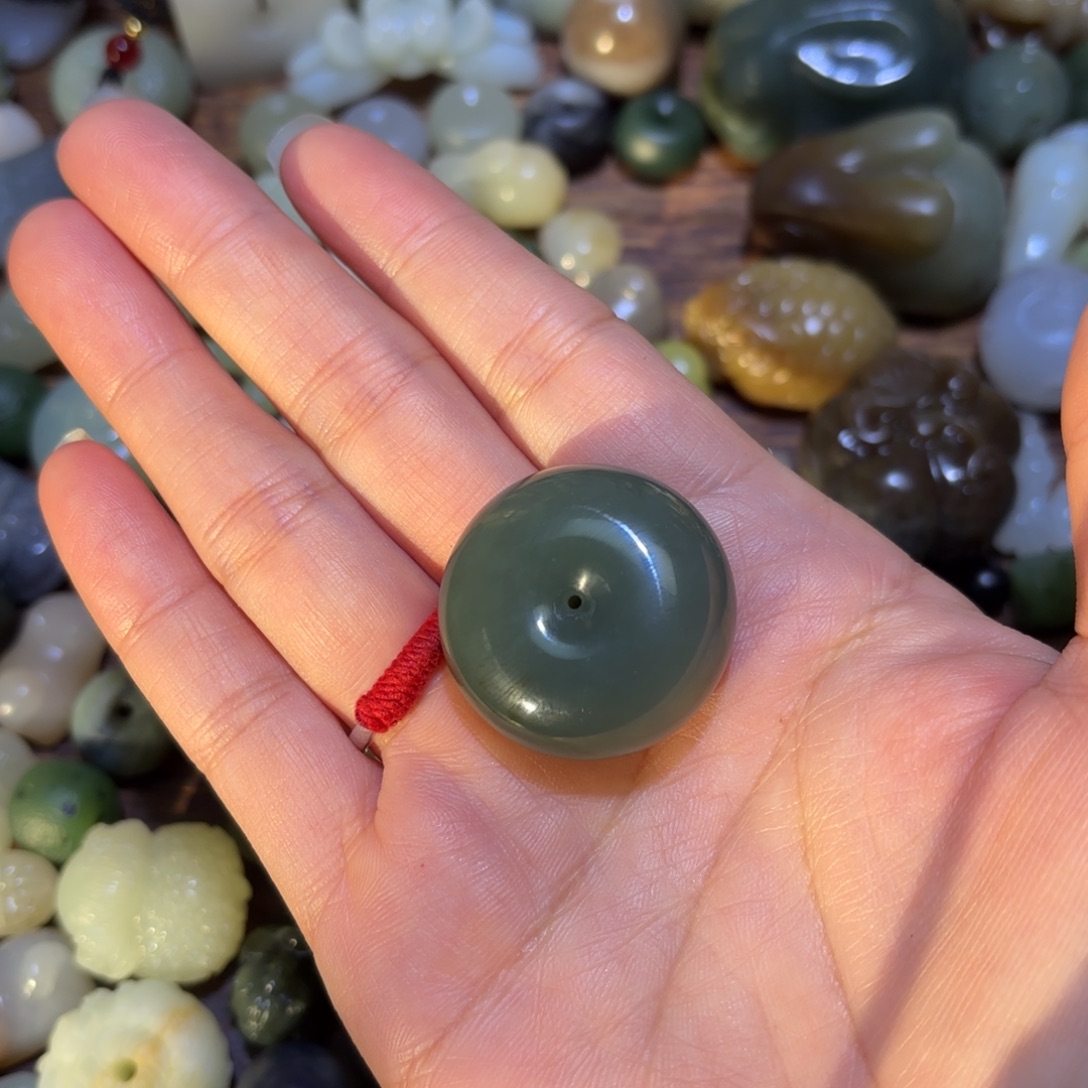 不***马和田玉未镶嵌珠宝半成品