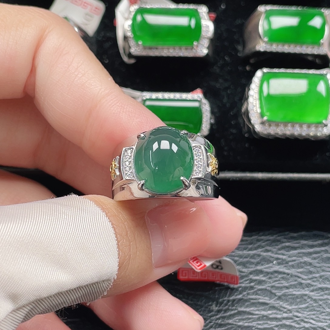 翡翠银S925镶嵌戒指天然A货翡翠没运费险3978