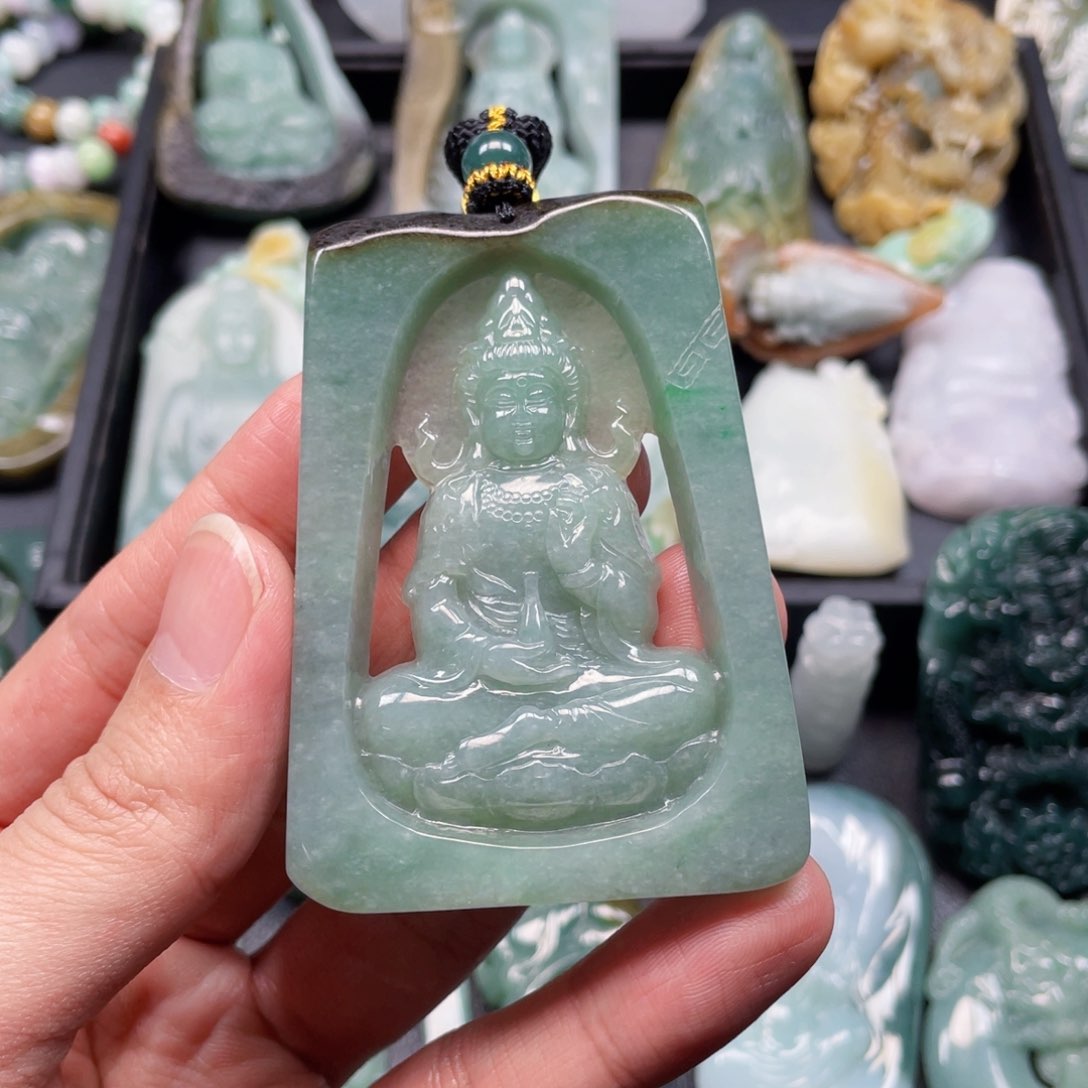 颈饰未镶嵌翡翠小*翡翠