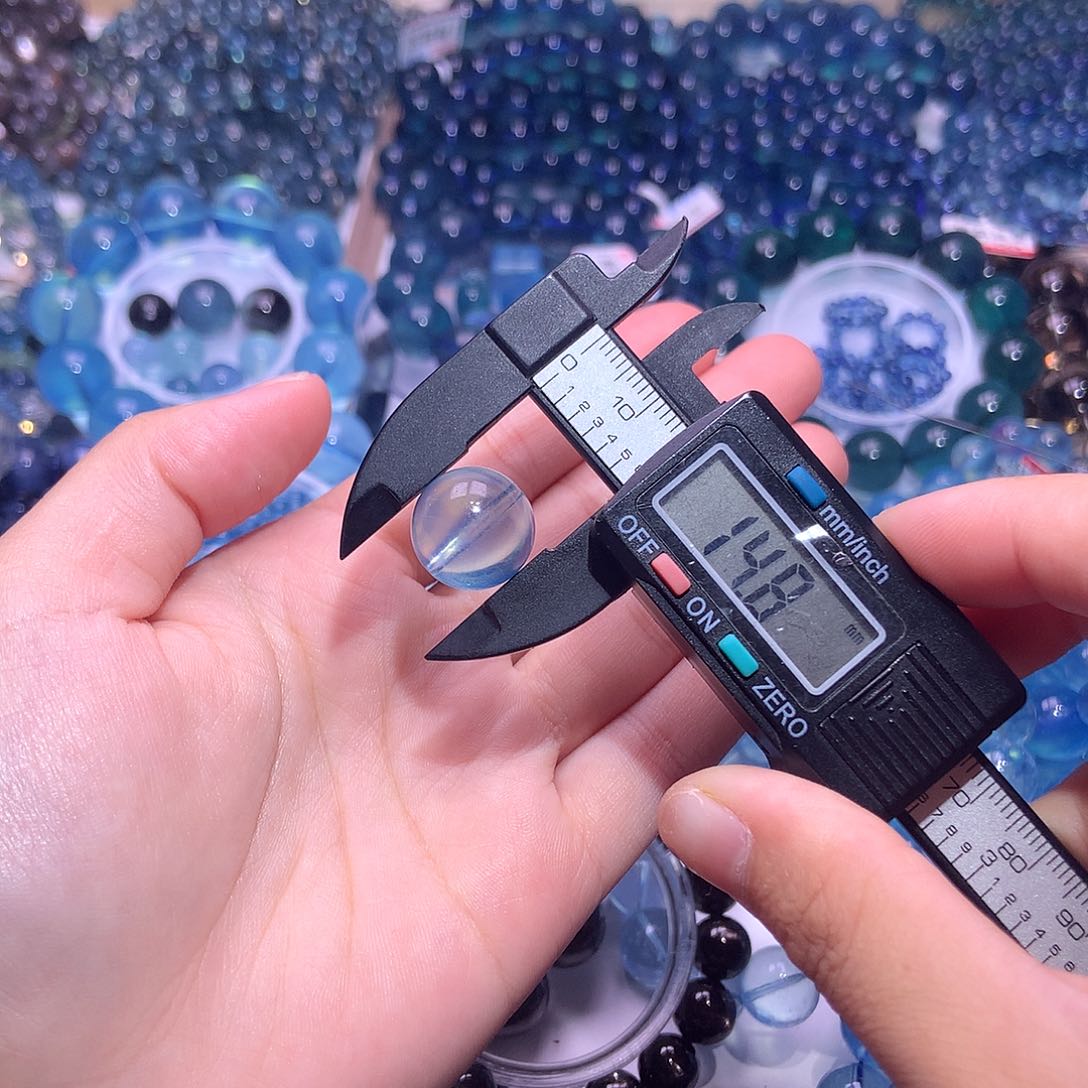 天然辰砂圣蓝海蓝宝单珠14.8mm