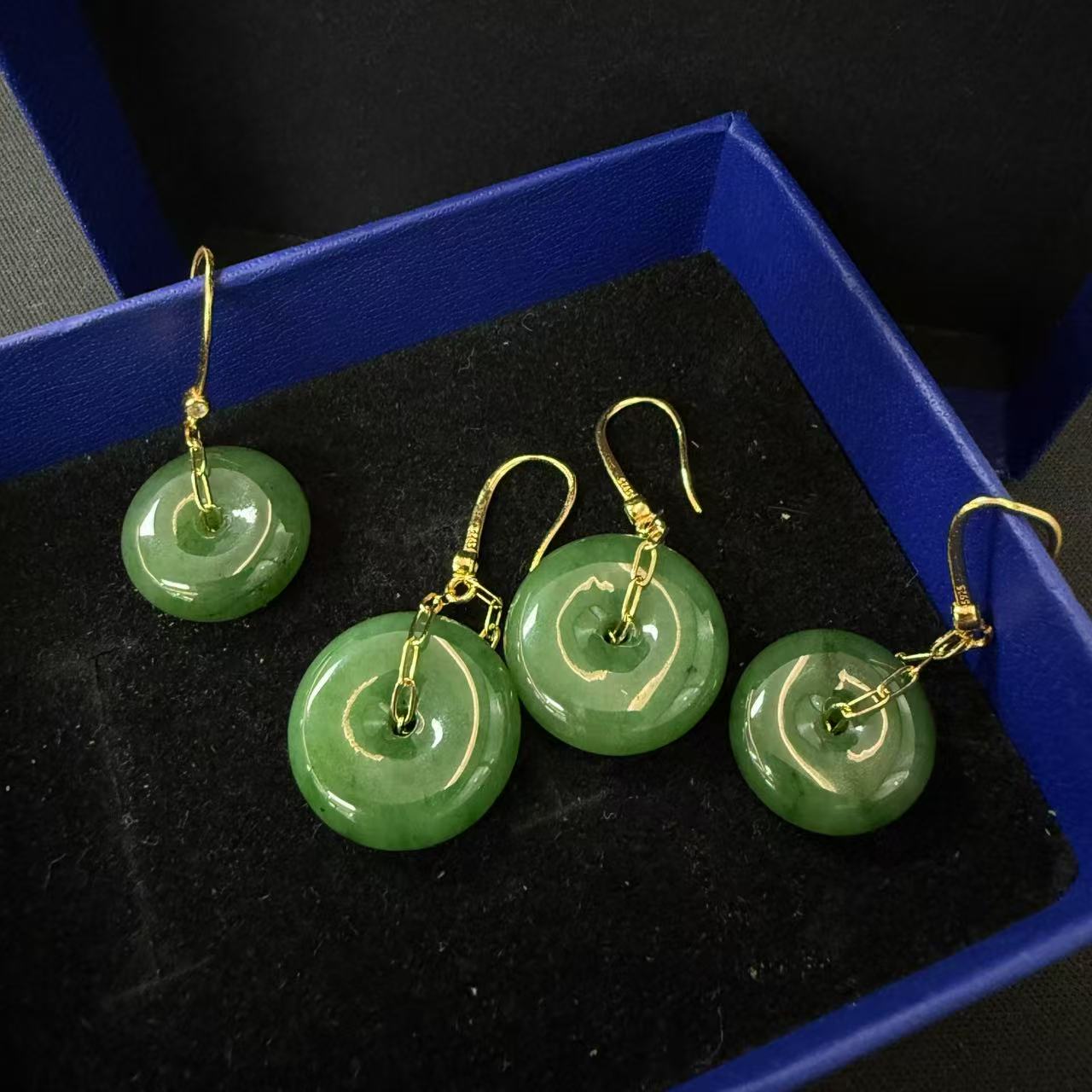 925和田碧玉平安扣耳钩*（多样性发一件）