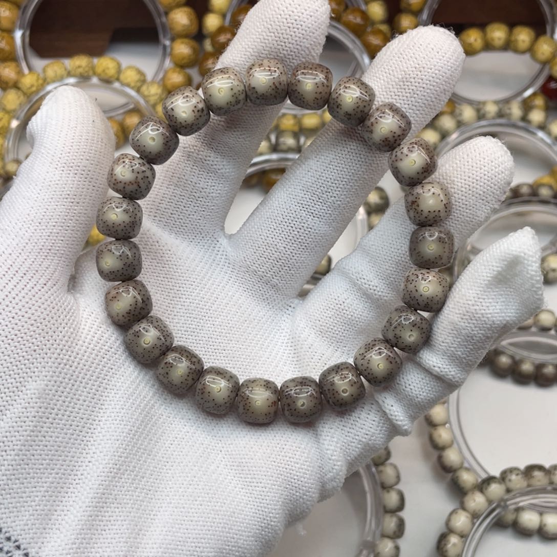 星月菩提手串10×9黑冰大眼睛A09