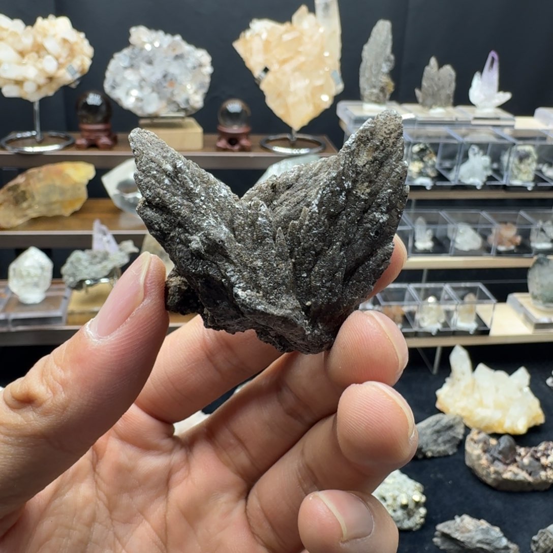 水晶未镶嵌珠宝半成品