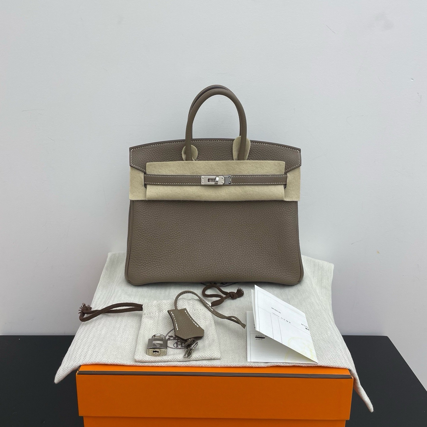 99新 Hermes/爱马仕 Birkin25大象灰银扣U刻 附件：盒子尘袋