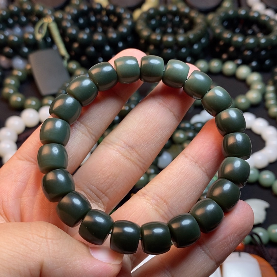 和田玉手串未镶嵌