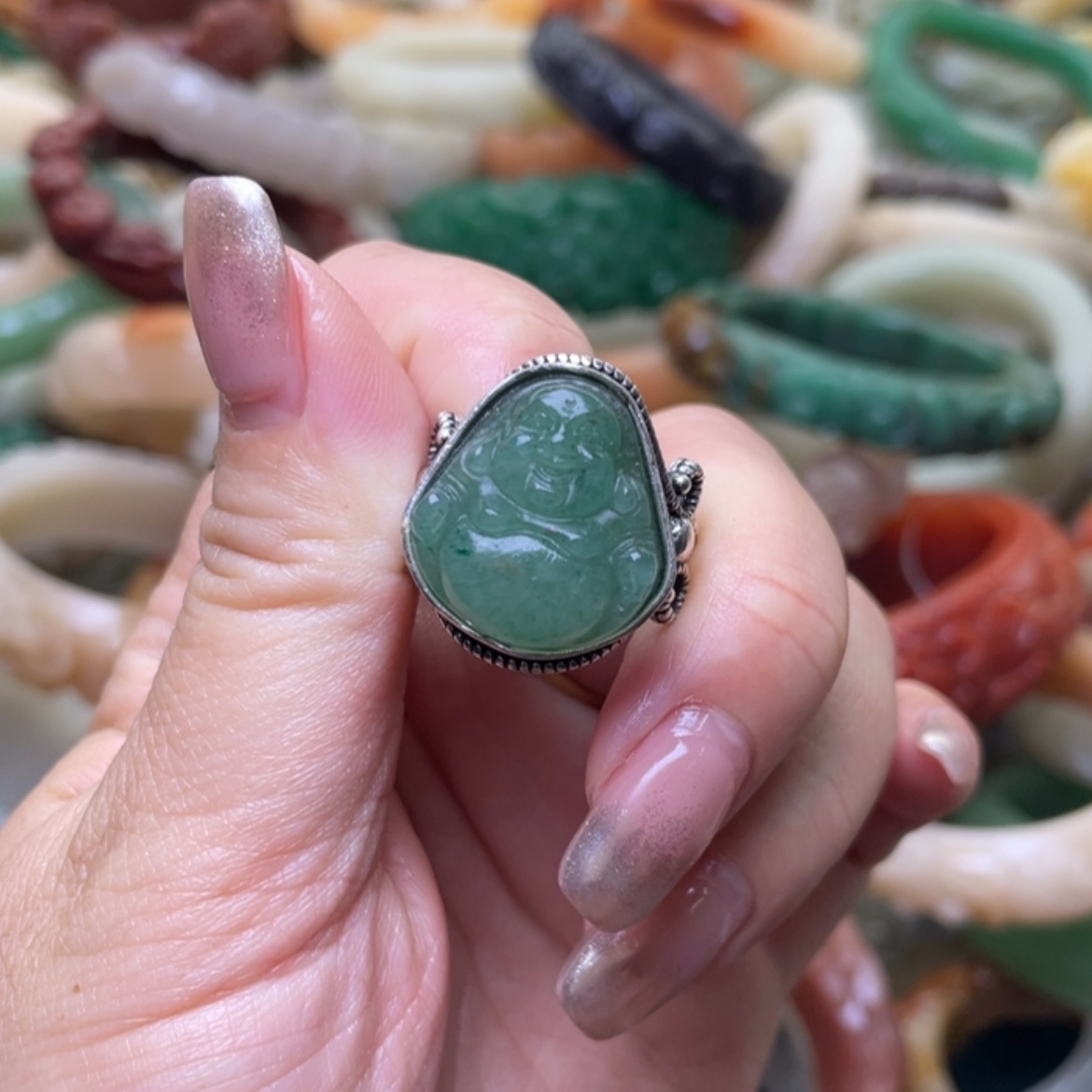 【闪购商品】石英质玉手镯（圆镯）未镶嵌