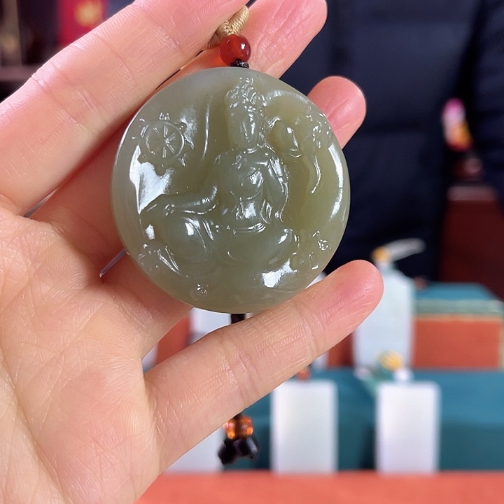 和田玉吊坠未镶嵌