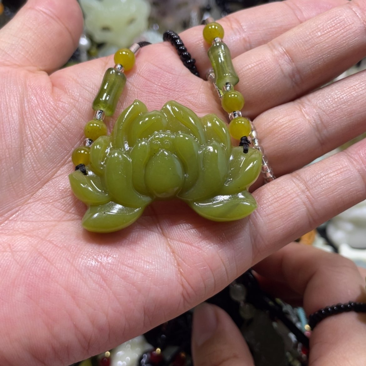 【闪购商品】岫玉颈饰未镶嵌32吊坠