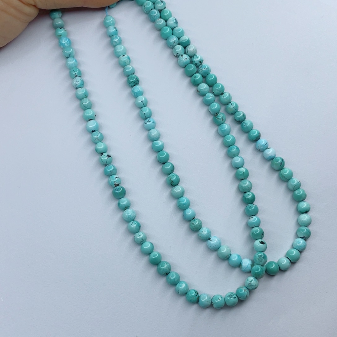 绿松石颈饰未镶嵌