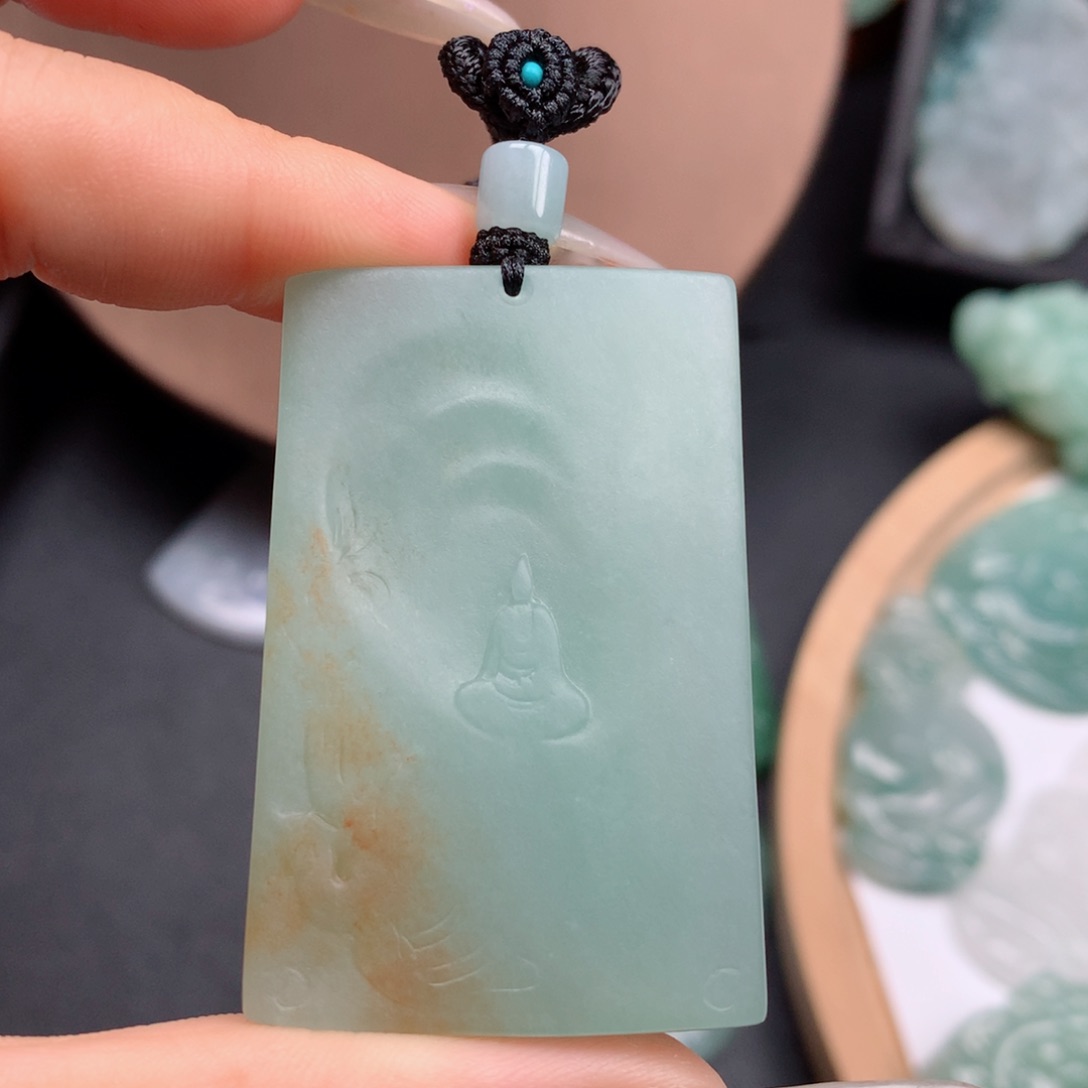 【闪购商品】翡翠颈饰未镶嵌抖*8冰种天空蓝无相观音