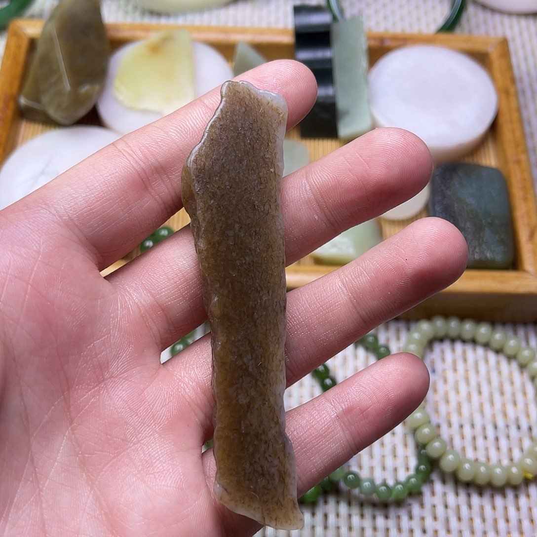 未镶嵌和田玉珠宝半成品