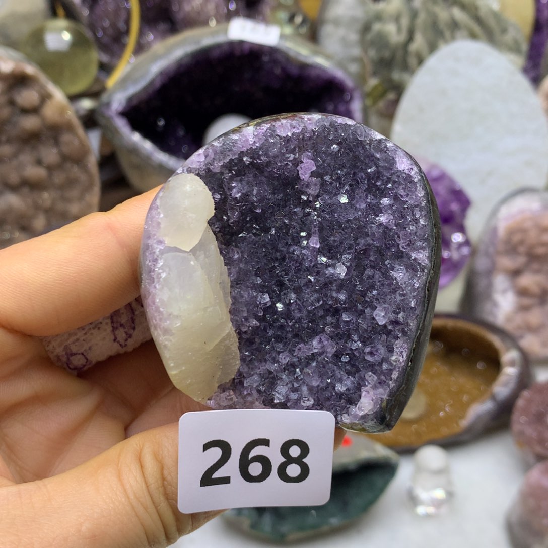 紫晶大型摆件（非配饰）未镶嵌