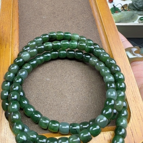 和田玉颈饰未镶嵌福利定制