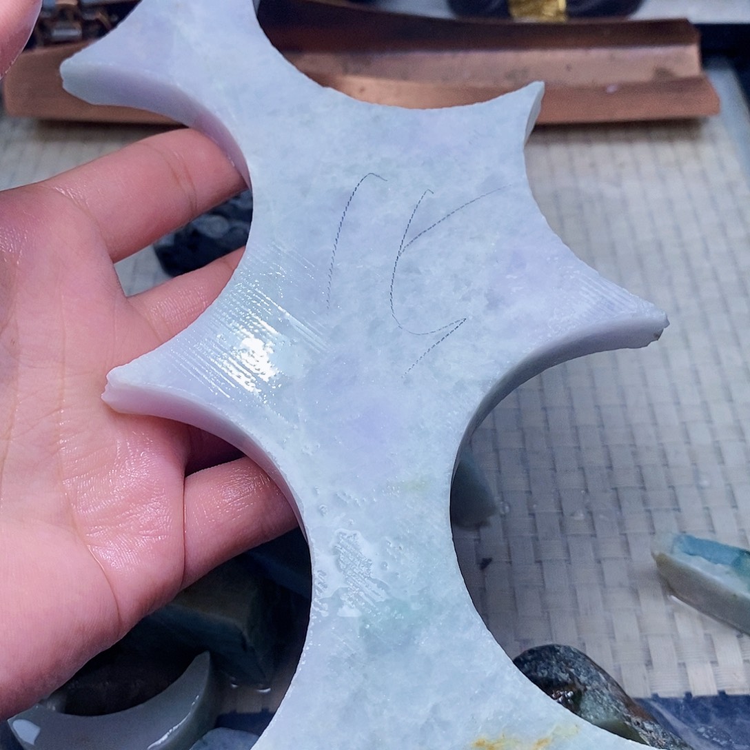 翡翠未镶嵌颈饰588