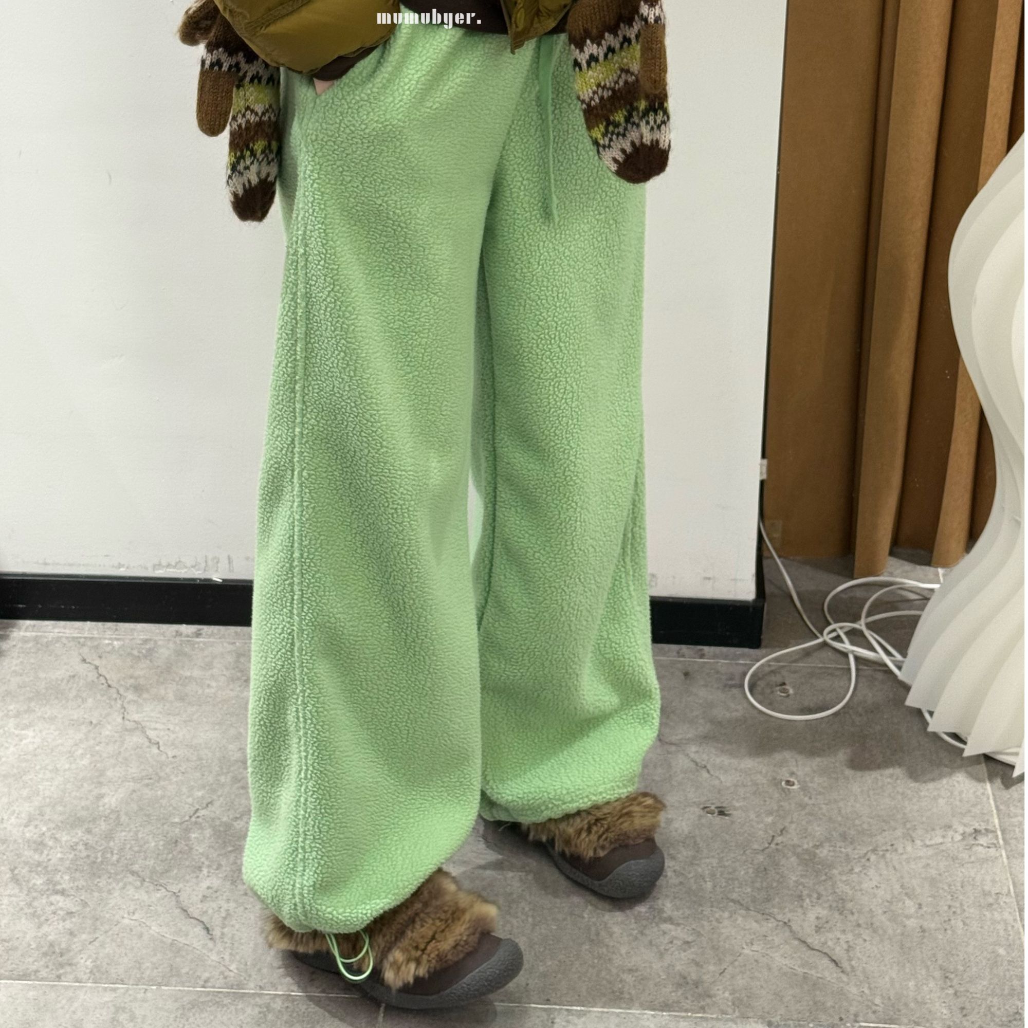 mumubyer •  “糖果羊羔裤”摇粒绒彩色系松紧腰宽松休闲裤