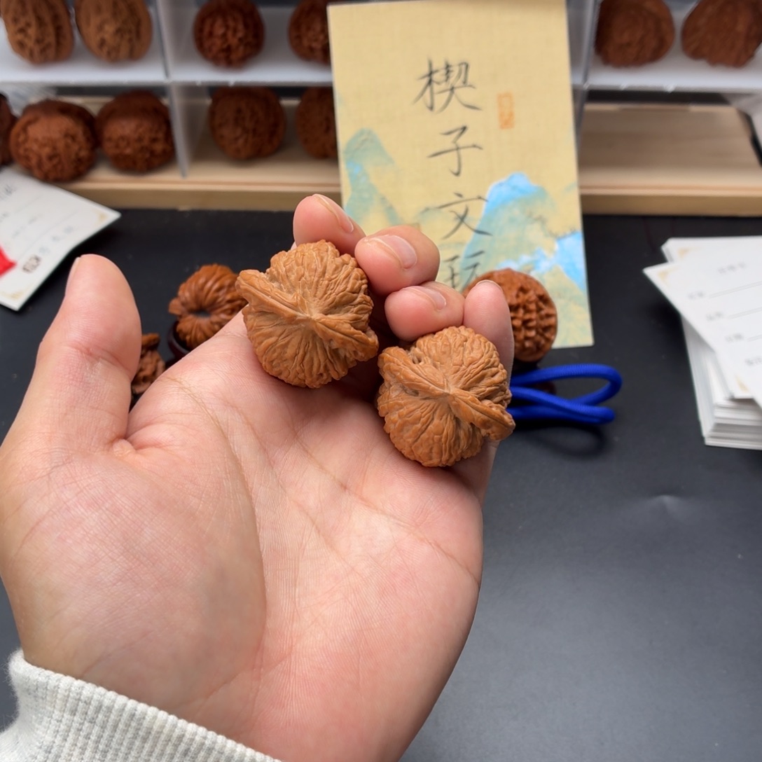 文玩核桃把件mini球白全品无修36