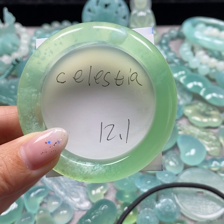 未镶嵌蛇纹石玉手镯C****）