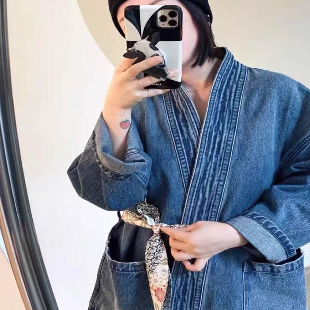 99新 DIOR/迪奥 蓝色系带浴袍式牛仔外套/34码/B02630