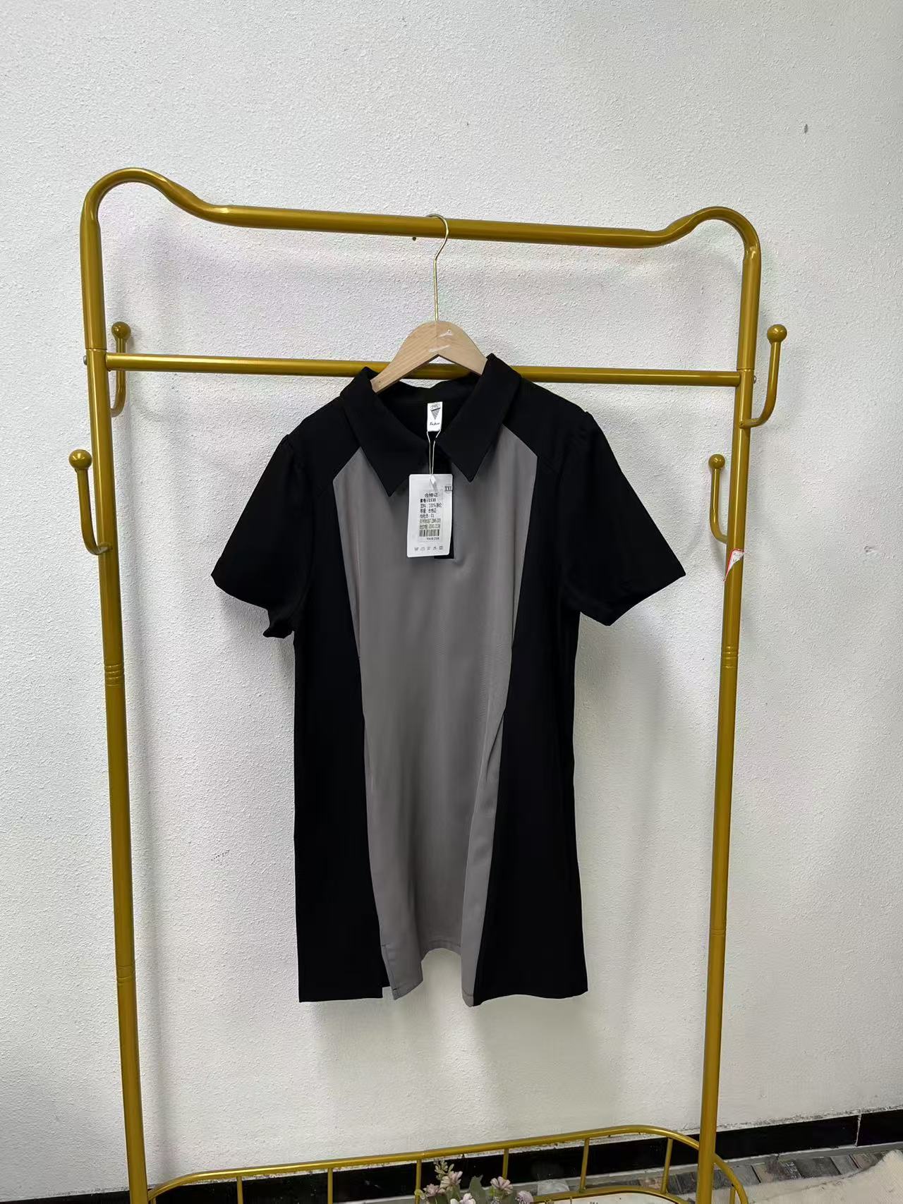 唯琳剪标 C5-3-1530款  黑拼灰拼接短袖连衣裙长86