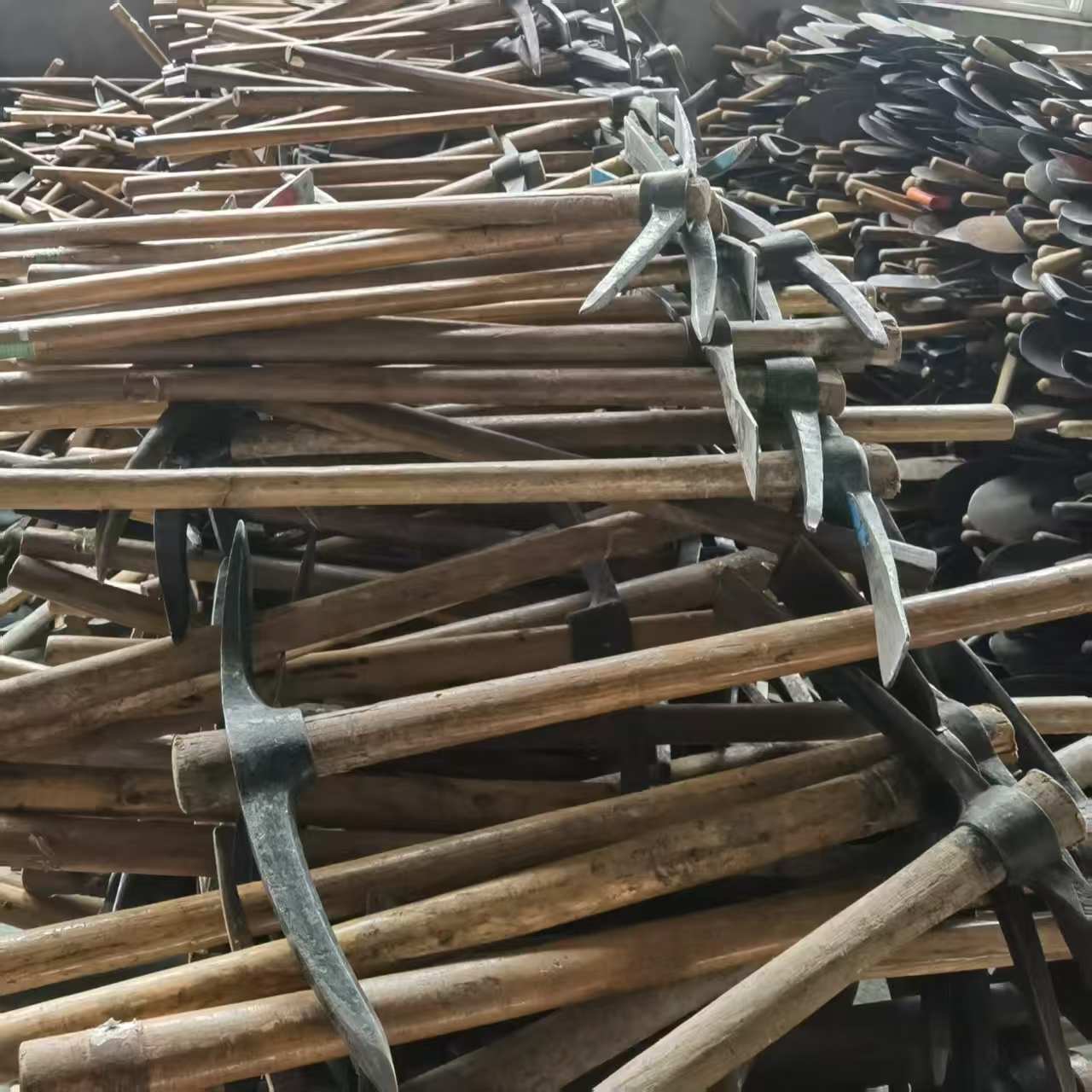 瑕疵款大镐头经典户外工具正品老货工兵镐
