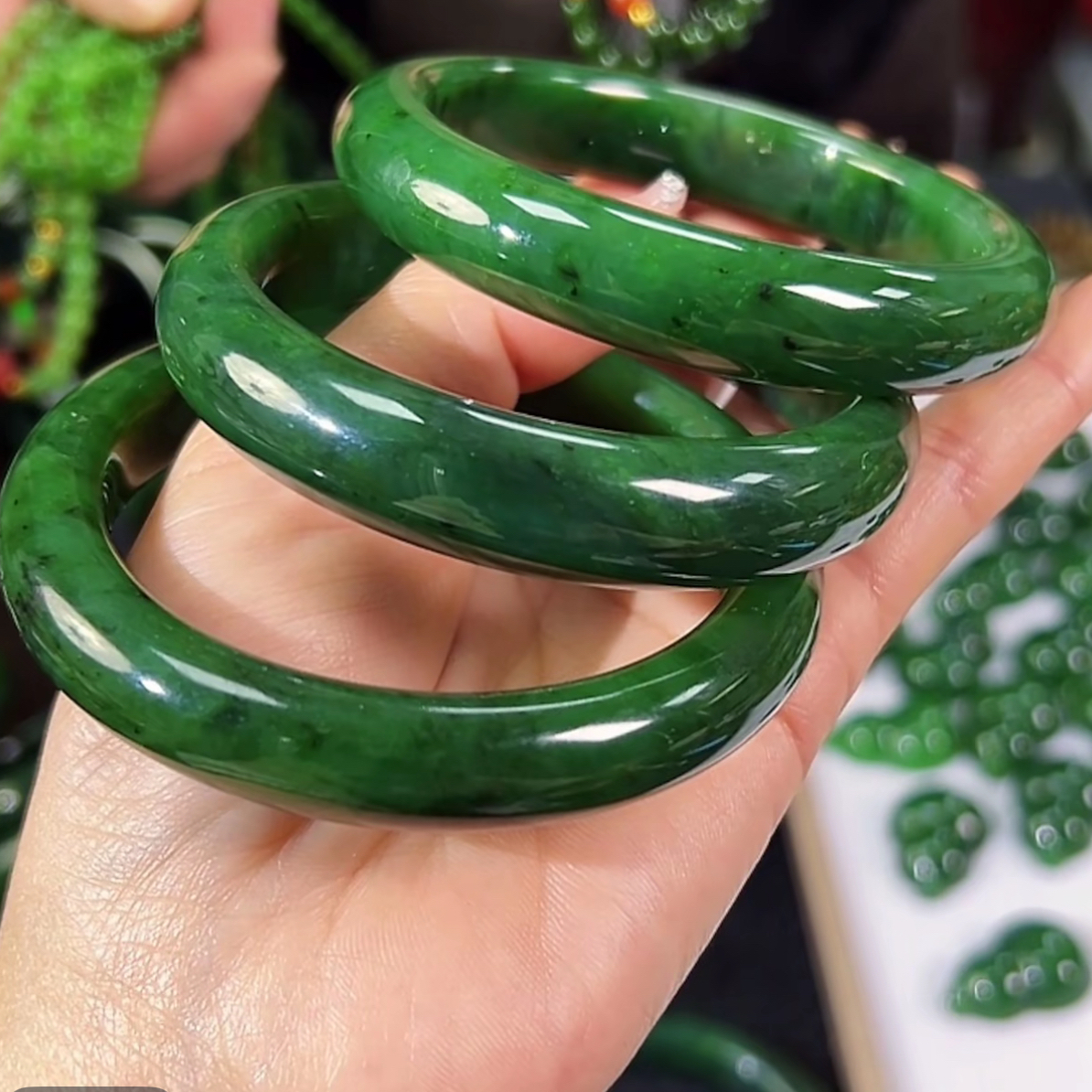 【付姐甄选】特价碧玉手镯付姐甄选拍一发一多样性发货