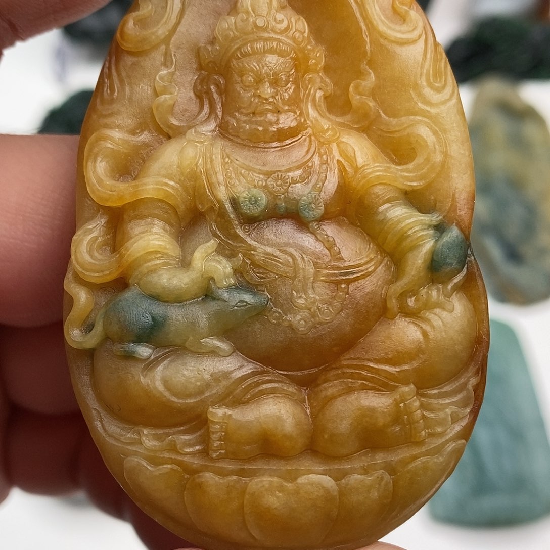 定制翡翠未镶嵌黄财神