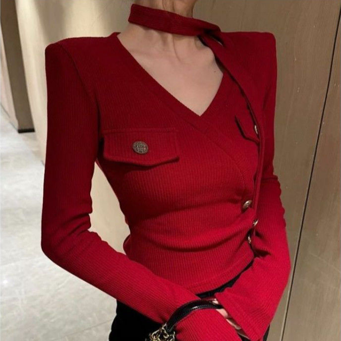 新年战袍红色打底衫女冬季磨毛加绒小香风显瘦飘带设计感V领上衣