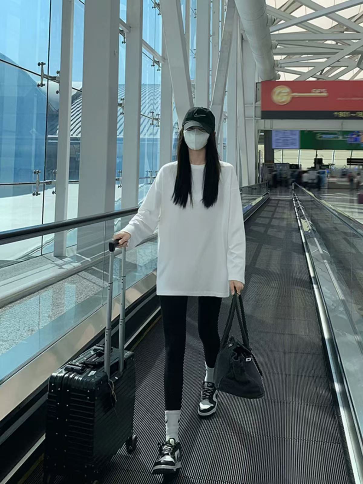 陈思思【软绵绵打底】T恤百搭宽松简约圆领内搭白色打底衫上衣潮