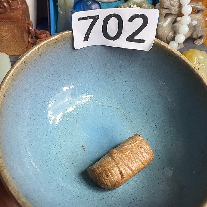 陶瓷摆件及陶瓷制品